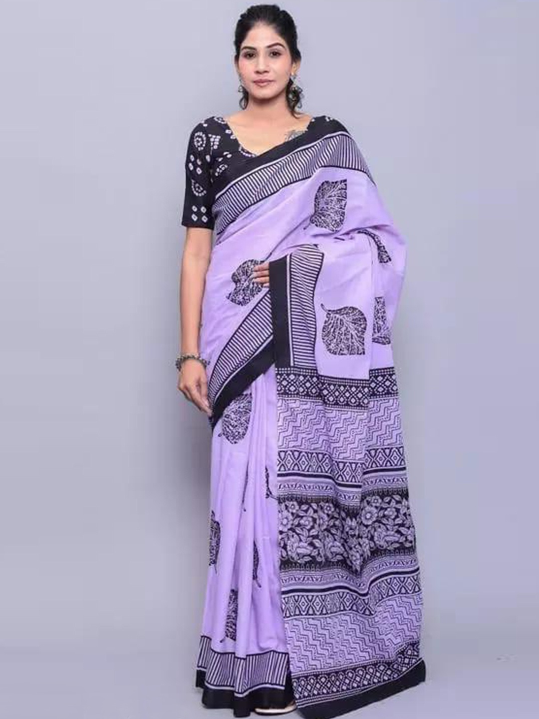 

clothonus Ethnic Motifs Block Print Saree, Purple