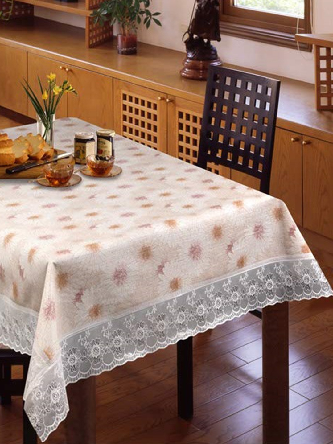 

Freelance Pink & White Floral 91 cm X 1.52 m Rectangle Table Cover