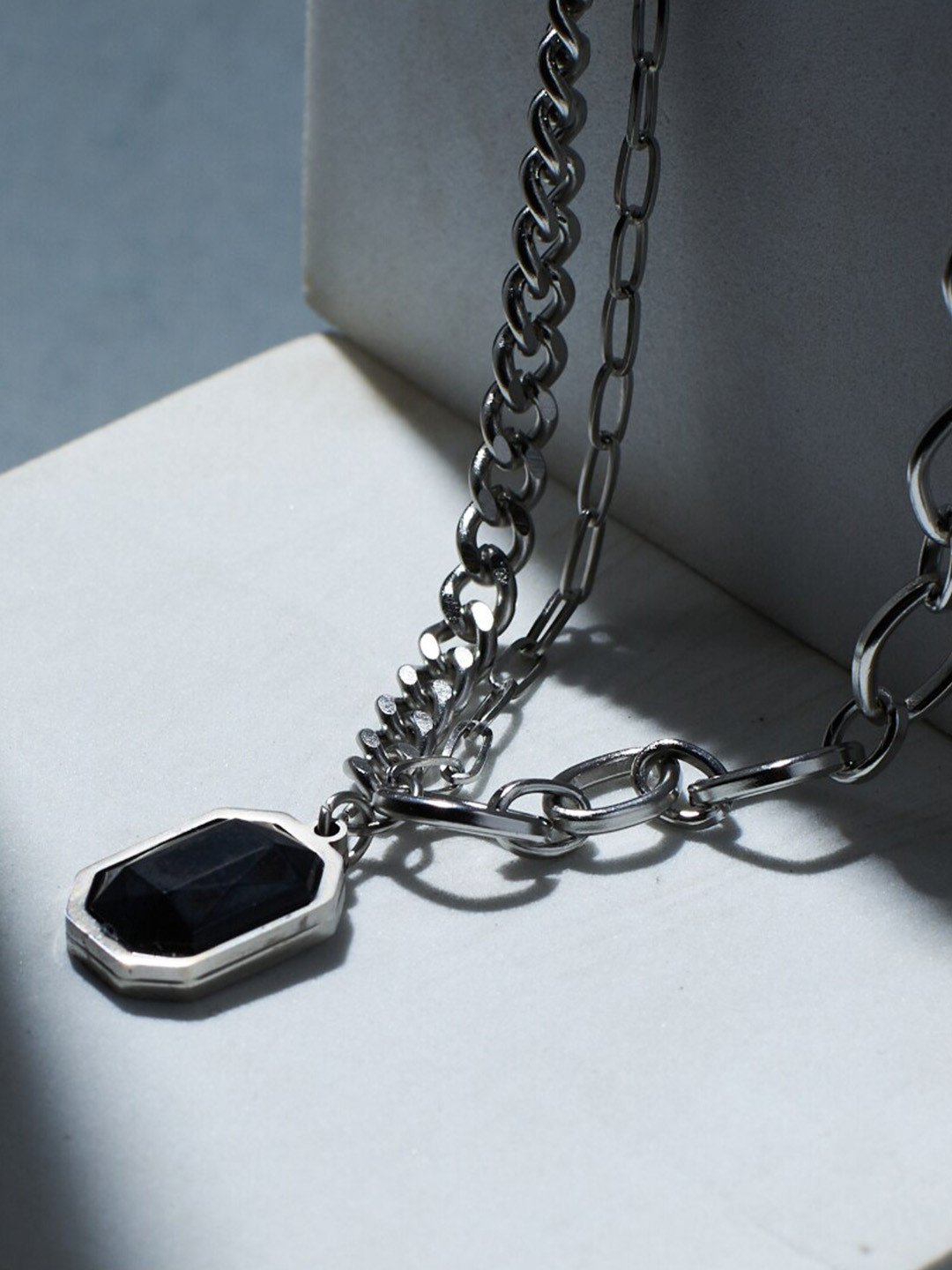 

SALTY Men Stainless Steel Artificial Stones-Studded Chain, Silver