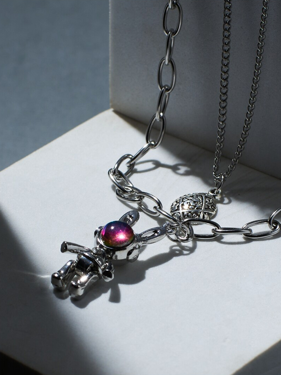 

SALTY Men Artificial Stone-Studded Astral Dual Layered Chain, Silver
