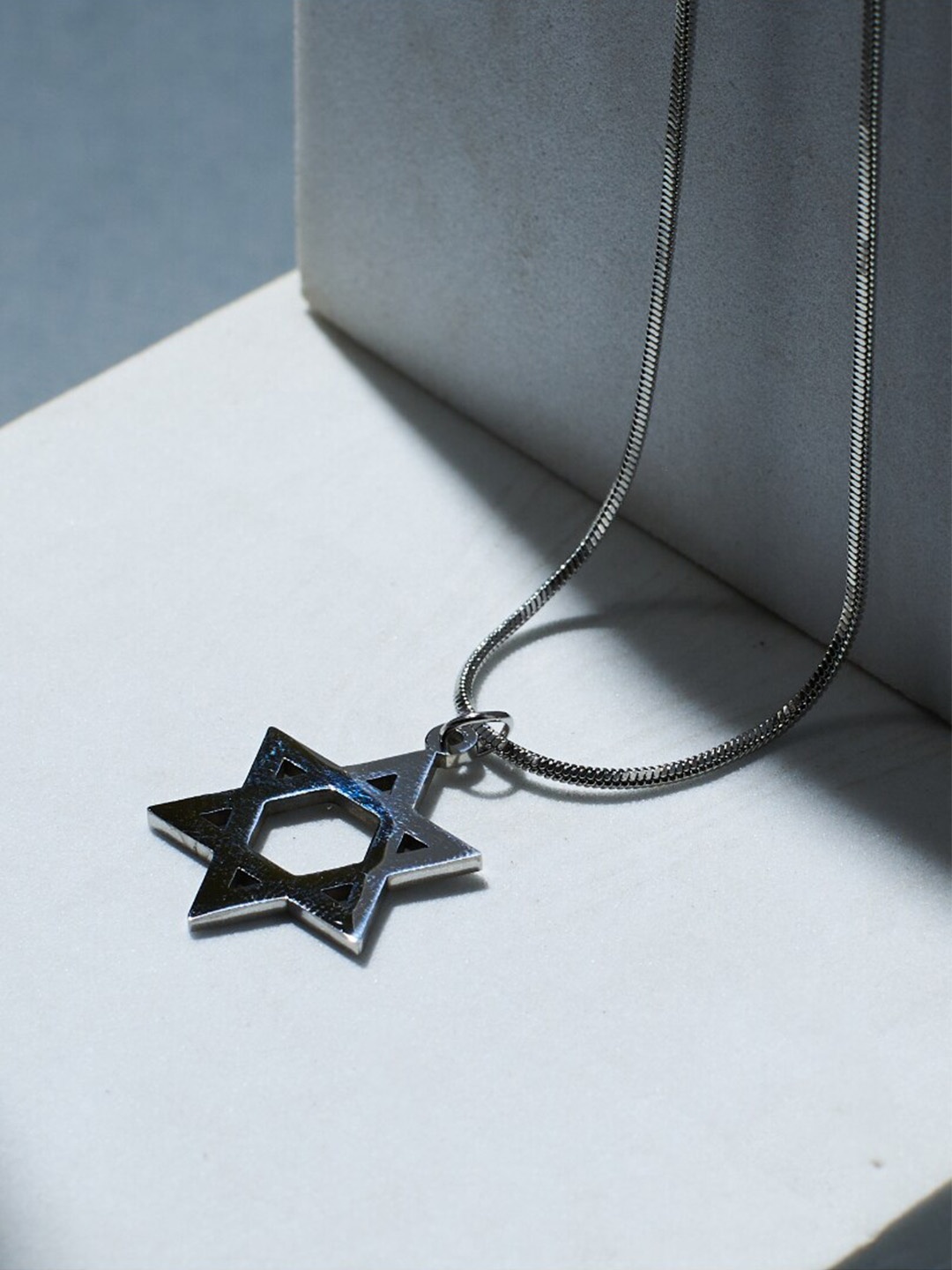 

SALTY Men Stainless Steel Star Chain, Silver