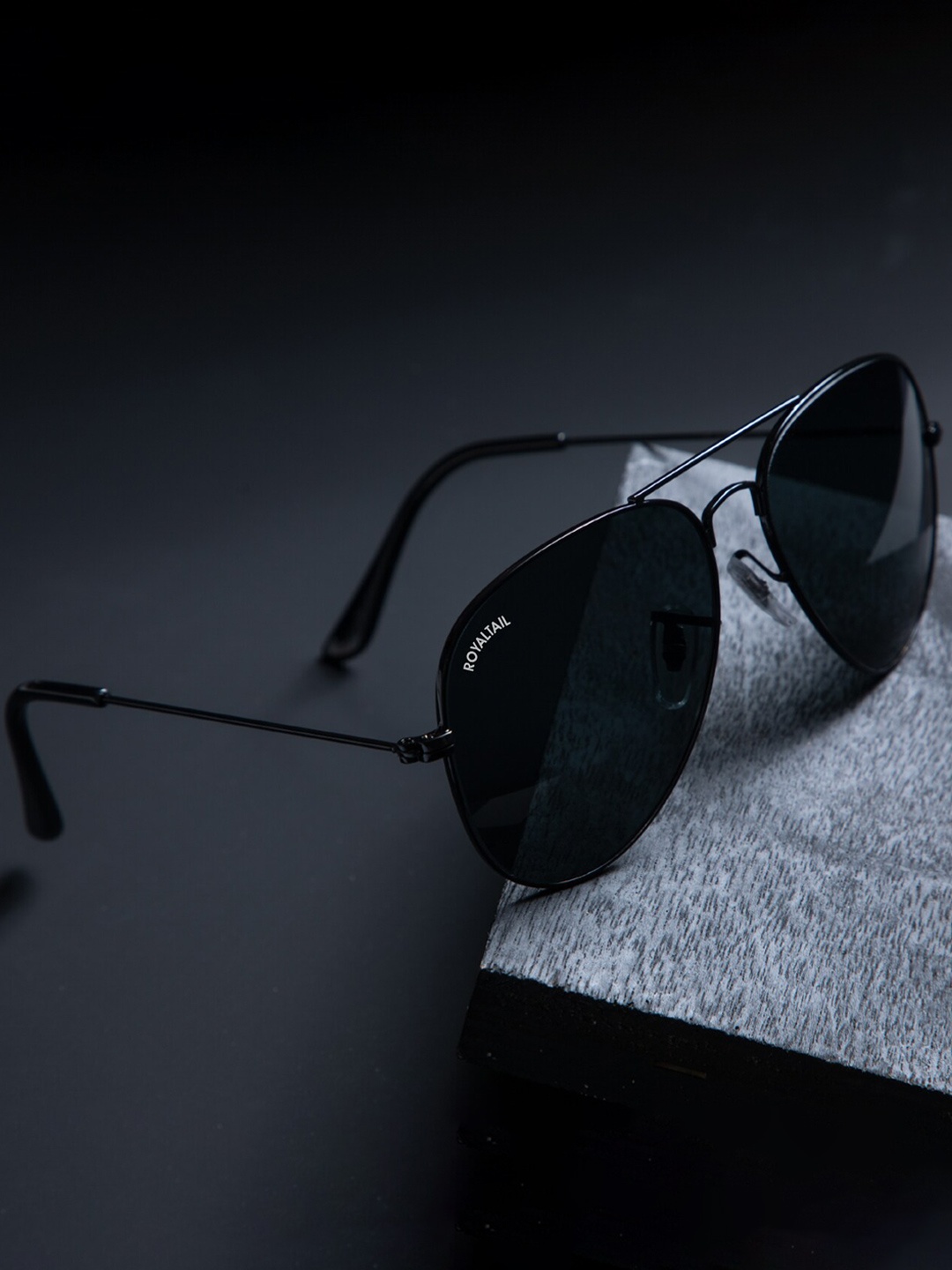 

ROYALTAIL Unisex Aviator Black Frame & Black UV Protected Lens Premium Sunglasses