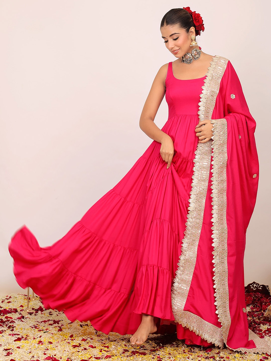 

KAORI BY SHREYA AGARWAL Floral Flared Sleeves Thread Work Anarkali Kurta, Pink