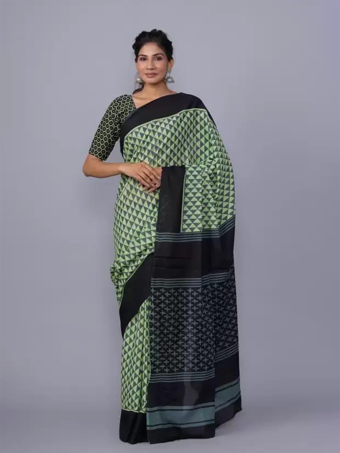 

JALTHER Geometric Block Print Saree, Green