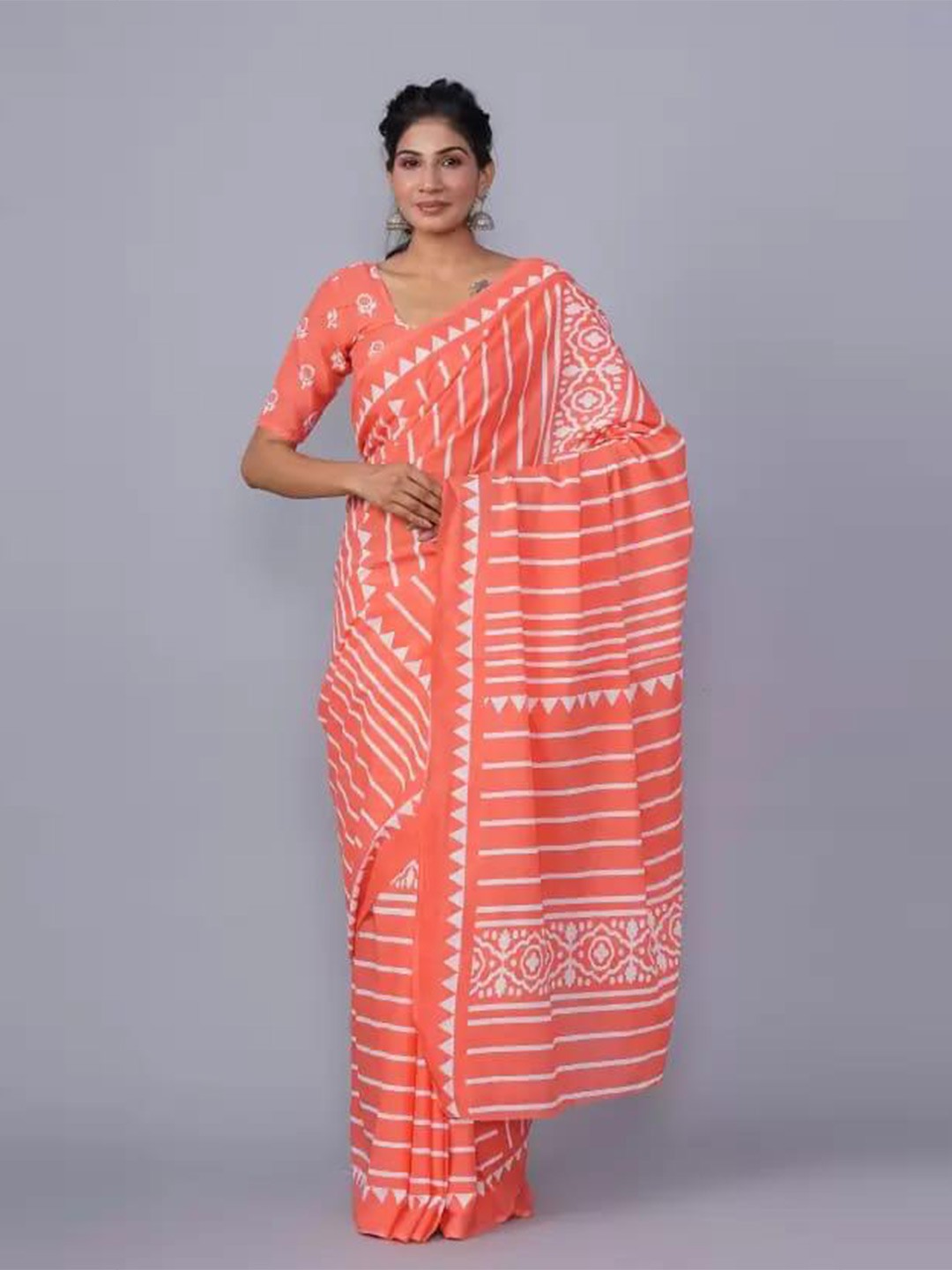 

JALTHER Striped Block Print Saree, Orange
