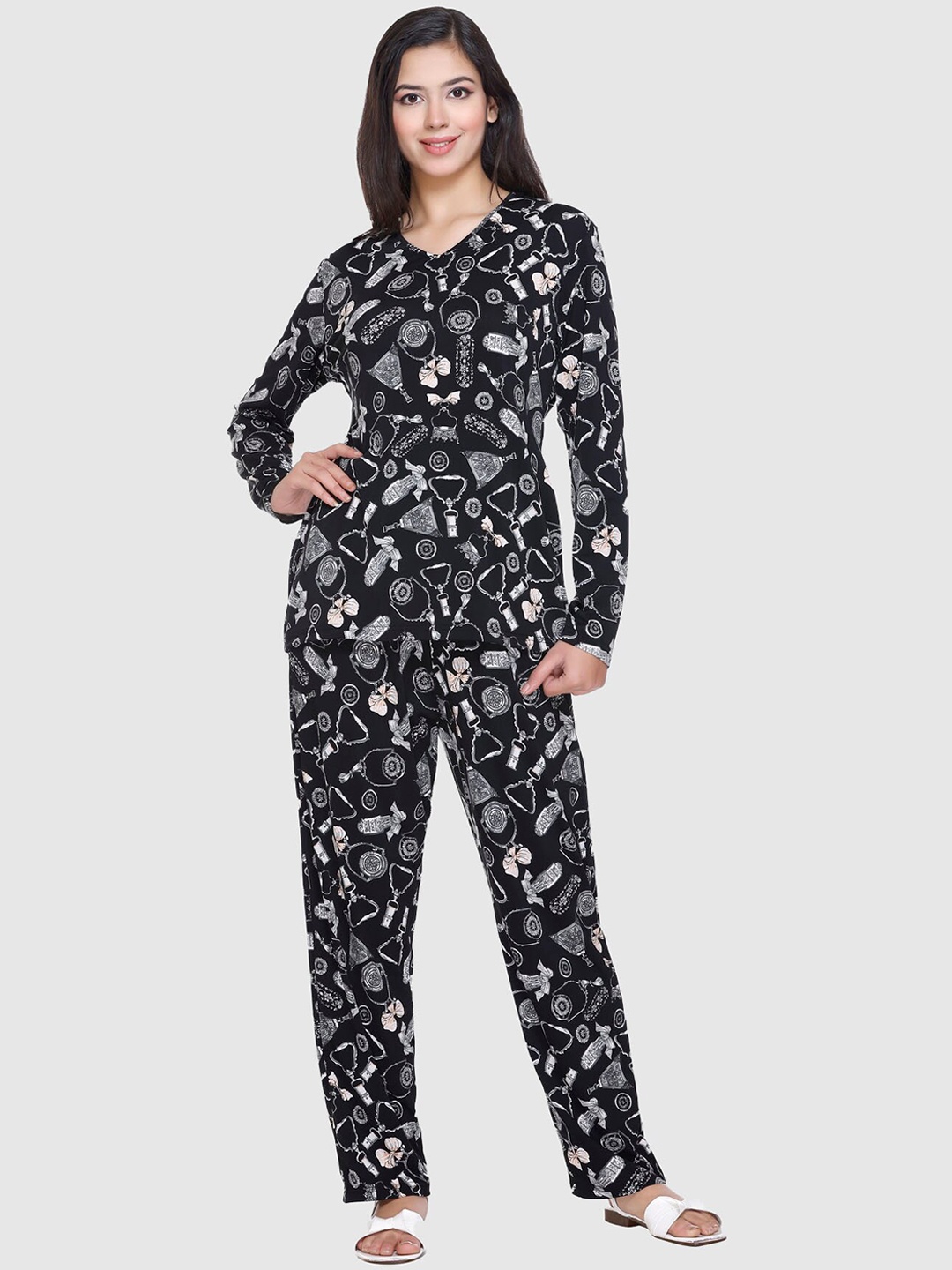 

Y&I V-Neck Printed Top With Trouser, Black