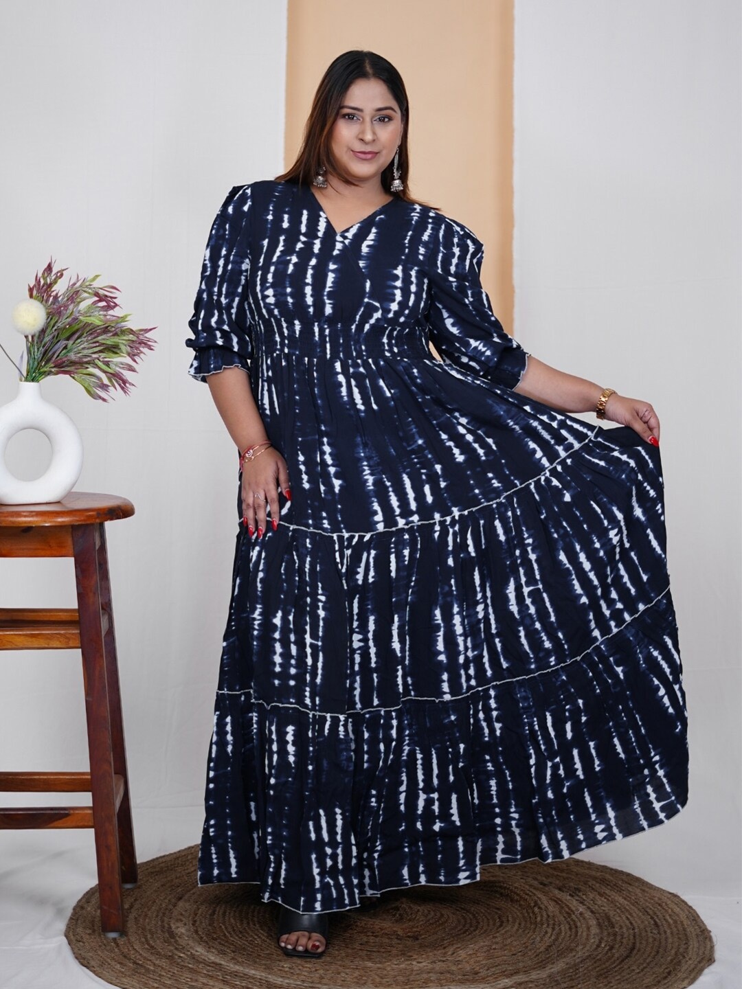 

DEEBACO Plus Size Tie & Dye Dyed Tiered Maxi Dress, Navy blue