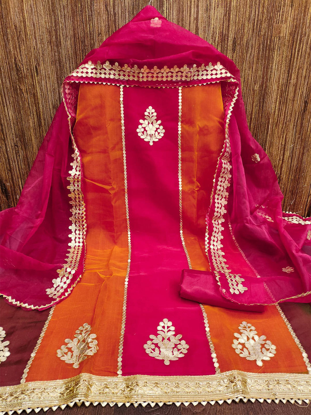 

ZEEPKART Ethnic Motifs Embroidered Organza Unstitched Dress Material, Pink