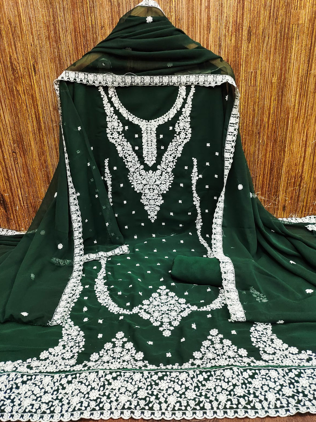 

ZEEPKART Floral Embroidered Unstitched Dress Material, Green
