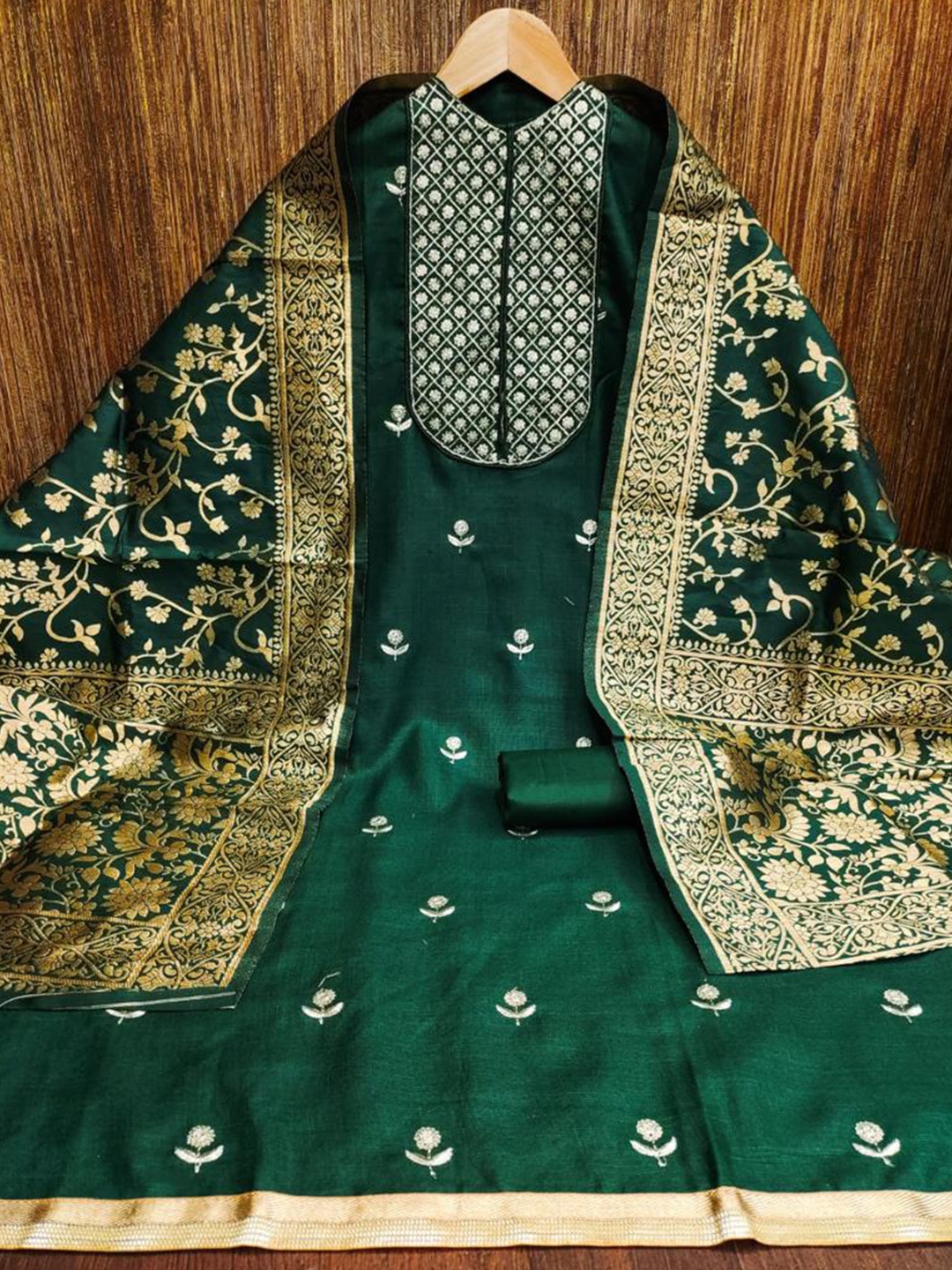 

ZEEPKART Floral Embroidered Sequined Unstitched Dress Material, Green