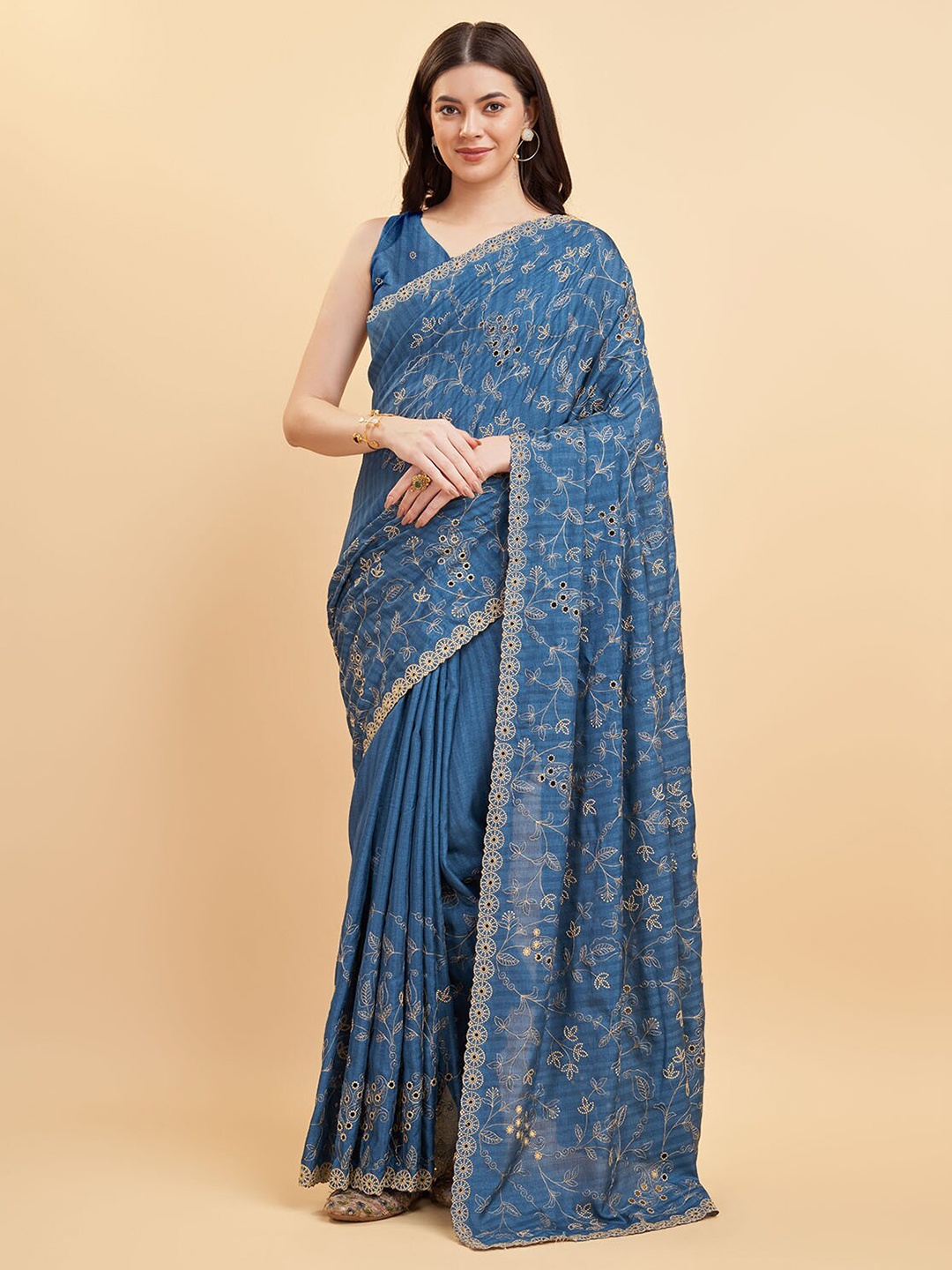 

Tasarika Floral Embroidered Pure Silk Saree, Blue