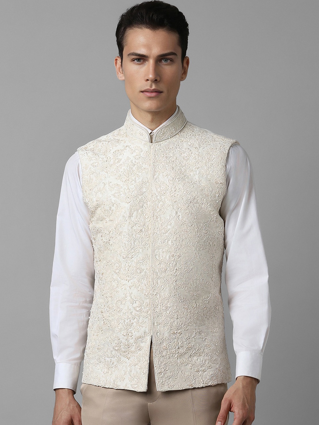 

Louis Philippe Textured Slim Fit Mandarin Collar Party Nehru Jacket, Beige