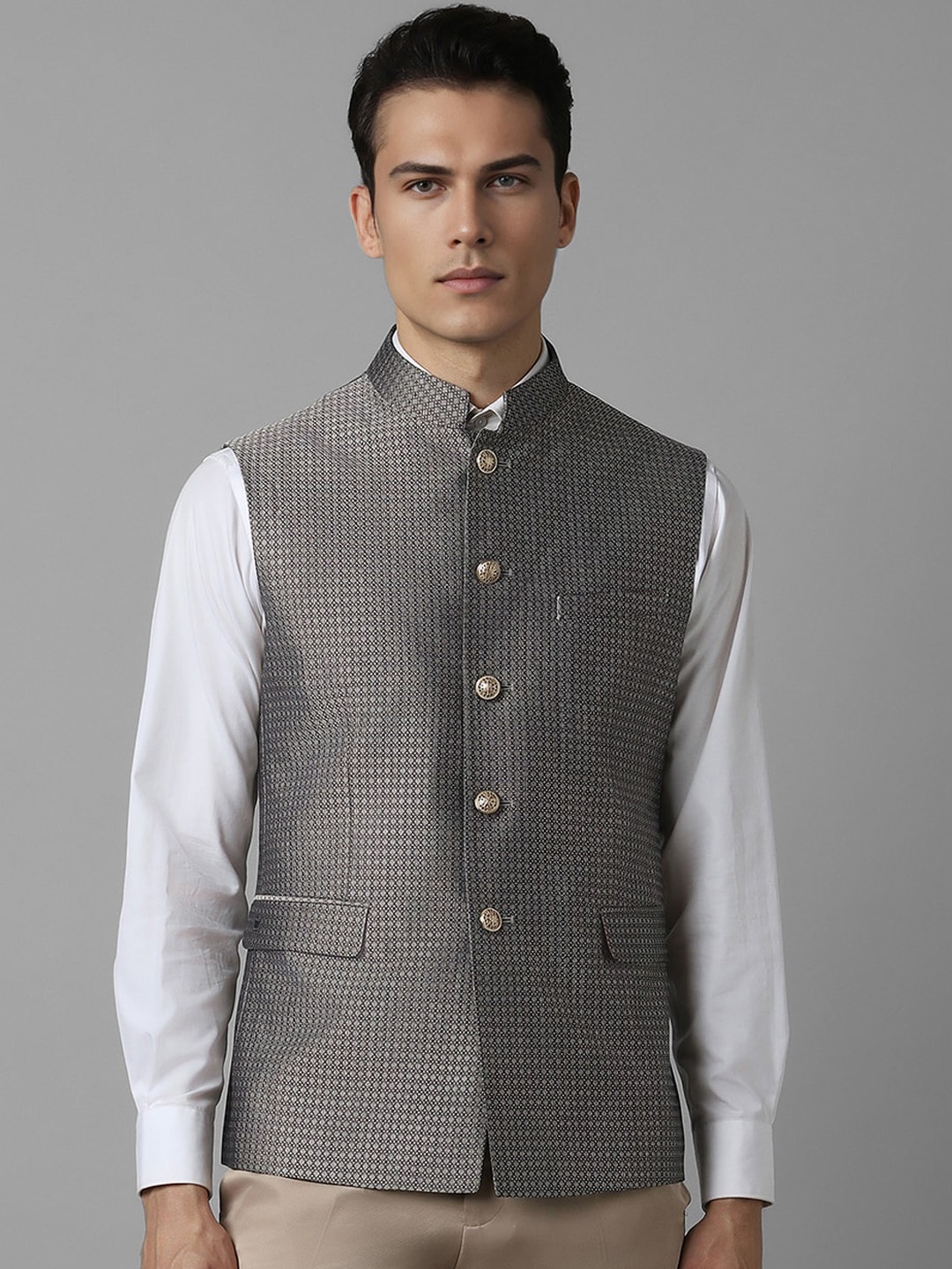 

Louis Philippe Slim Fit Woven Design Mandarin Collar Nehru Jacket, Grey