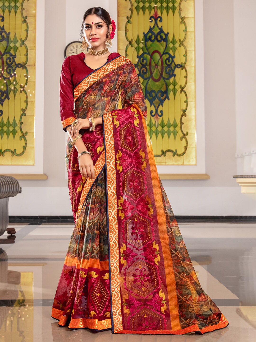 

Ishin Abstract Printed Embroidered Zari Saree, Pink