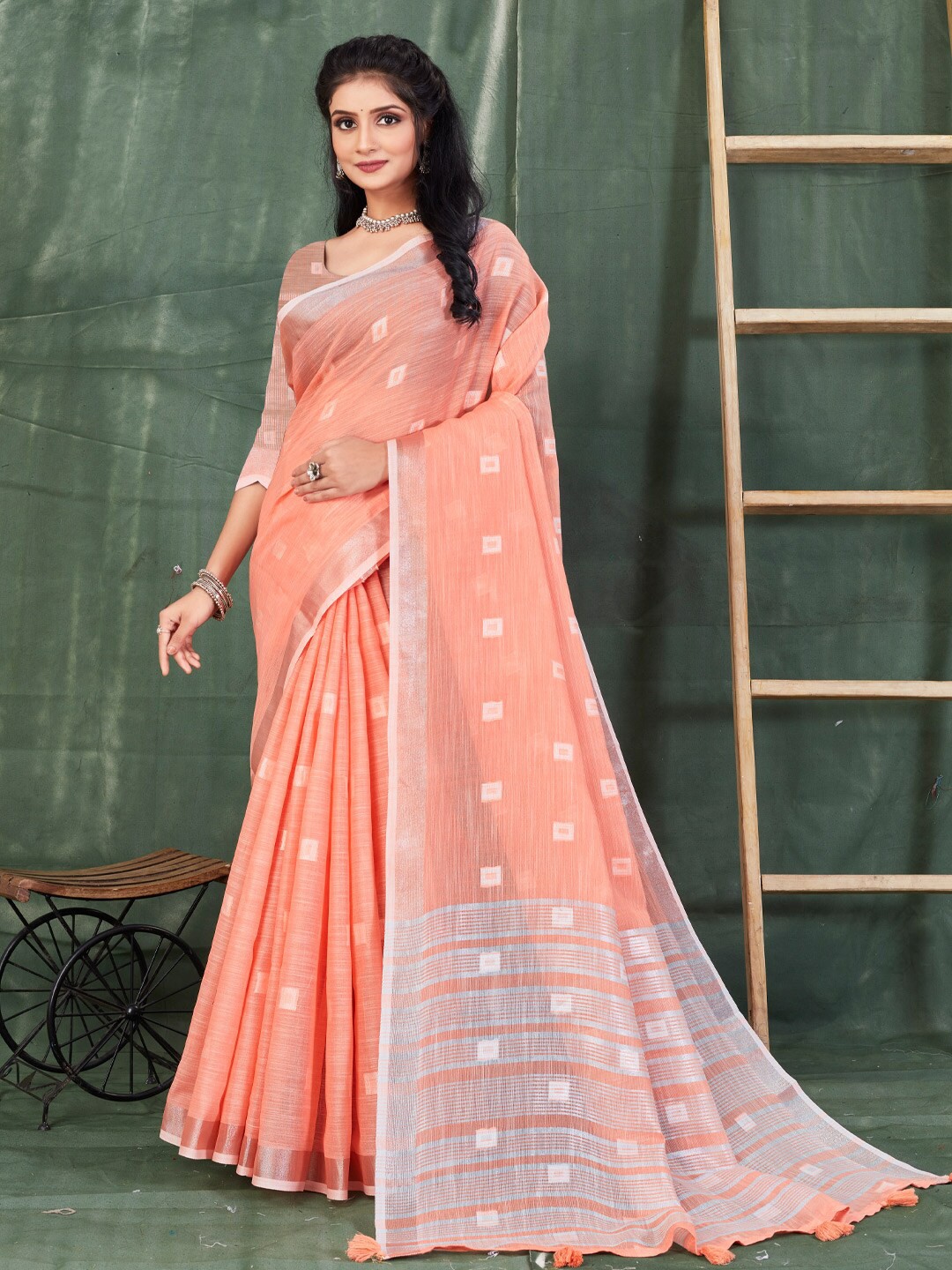 

Ishin Geometric Woven Design Zari Saree, Peach