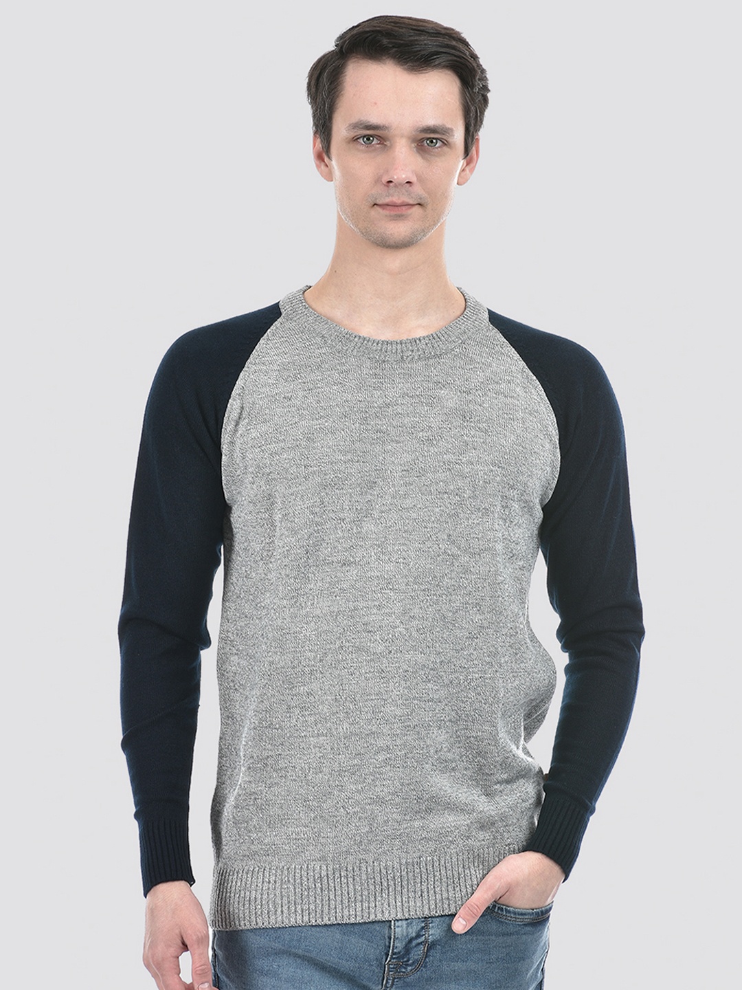 

Numero Uno Round Neck Acrylic Pullover, Grey