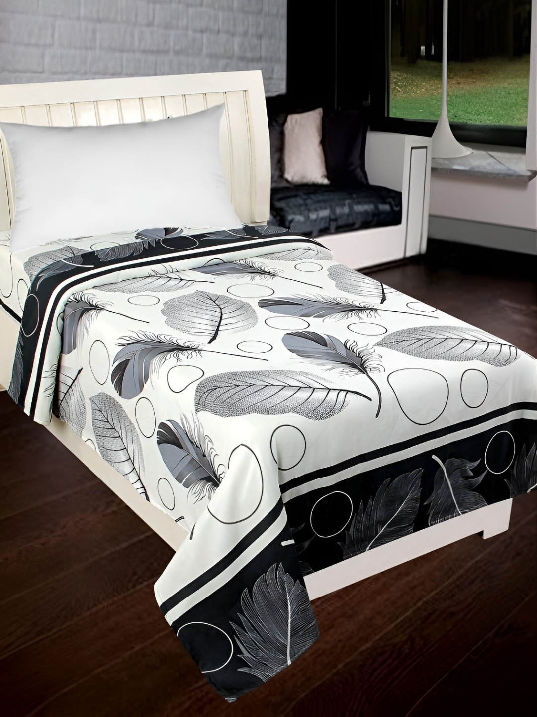 

Supreme Home Collective White & Black Floral Printed 144 TC Single Bedsheet