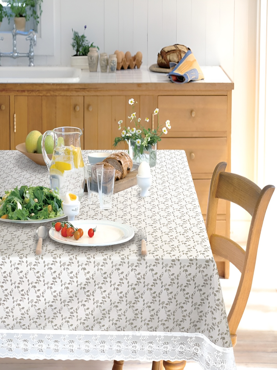 

Freelance Beige & Grey Floral 6 Seater Lace Waterproof Table Cover