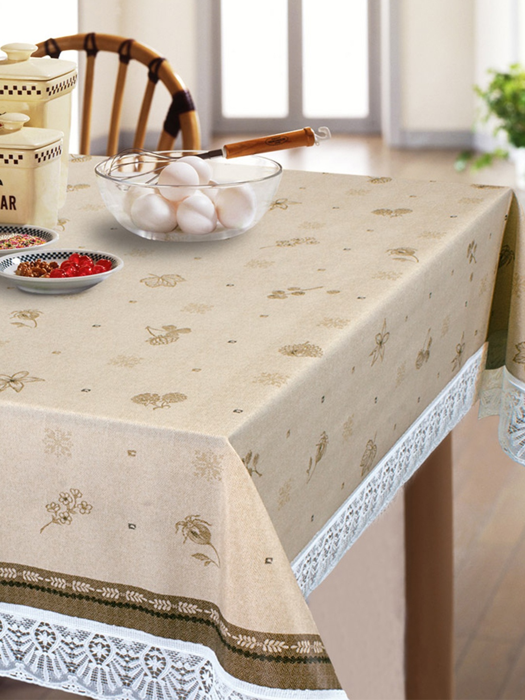 

Freelance Beige Printed Waterproof 8-Seater Table Cover