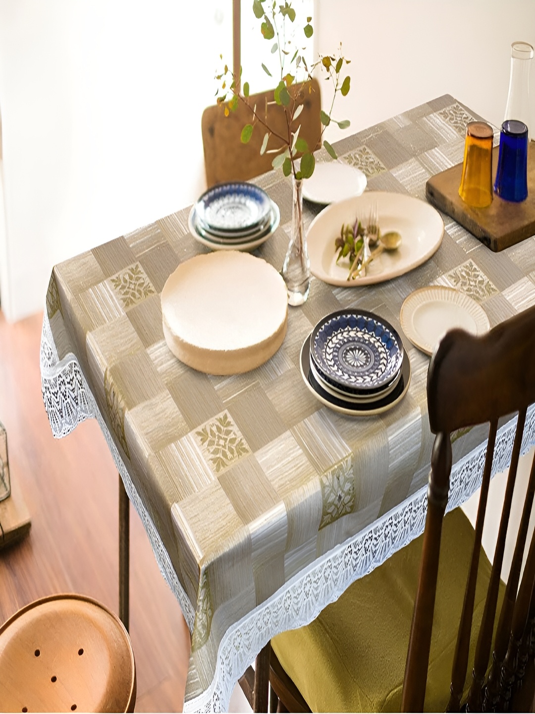 

Freelance Gold-Toned & Beige Checked Printed Waterproof 8 Seater Table Cover