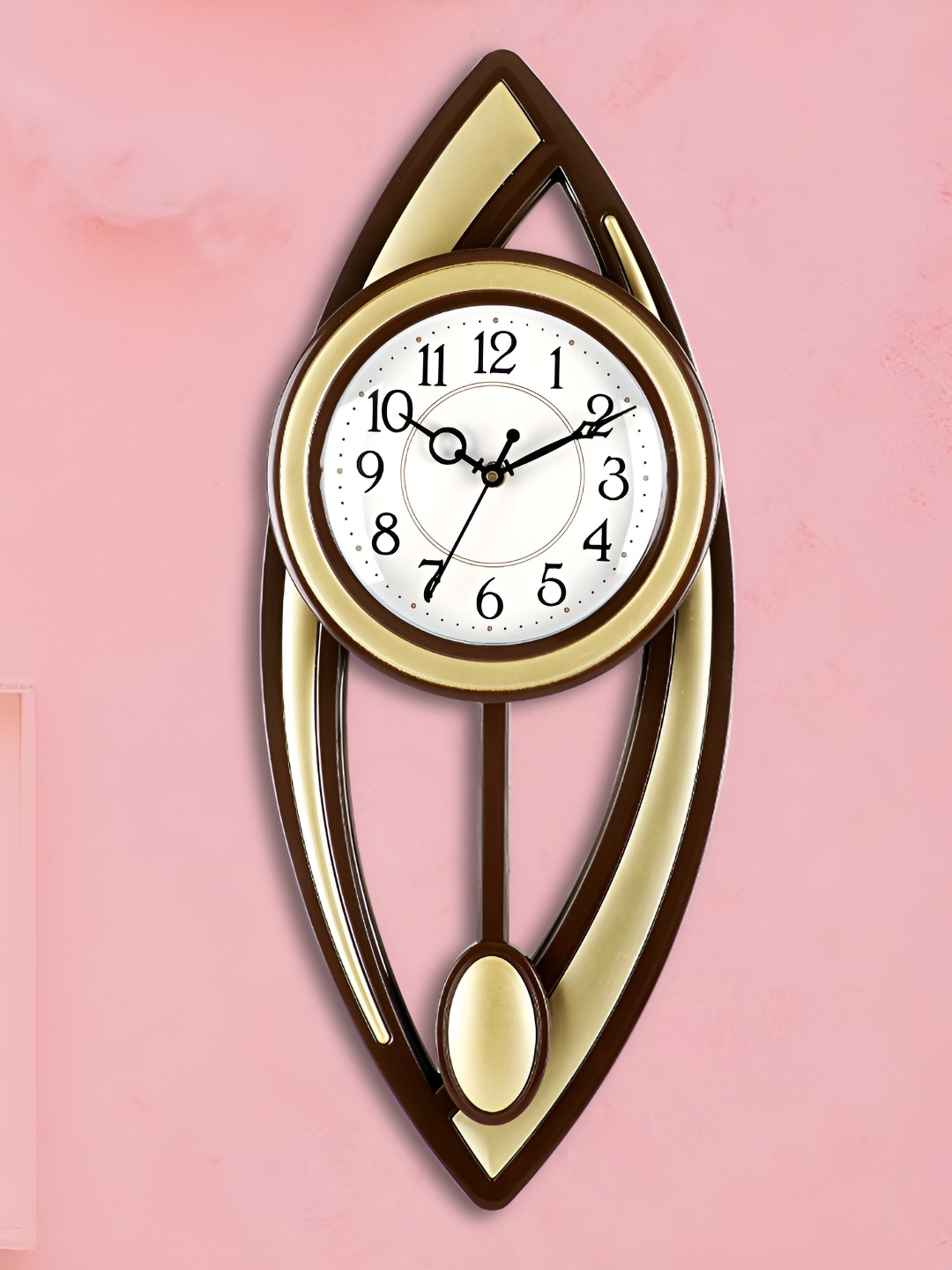 

Attractionz Gold-Toned & White Textured Contemporary Wall Clock