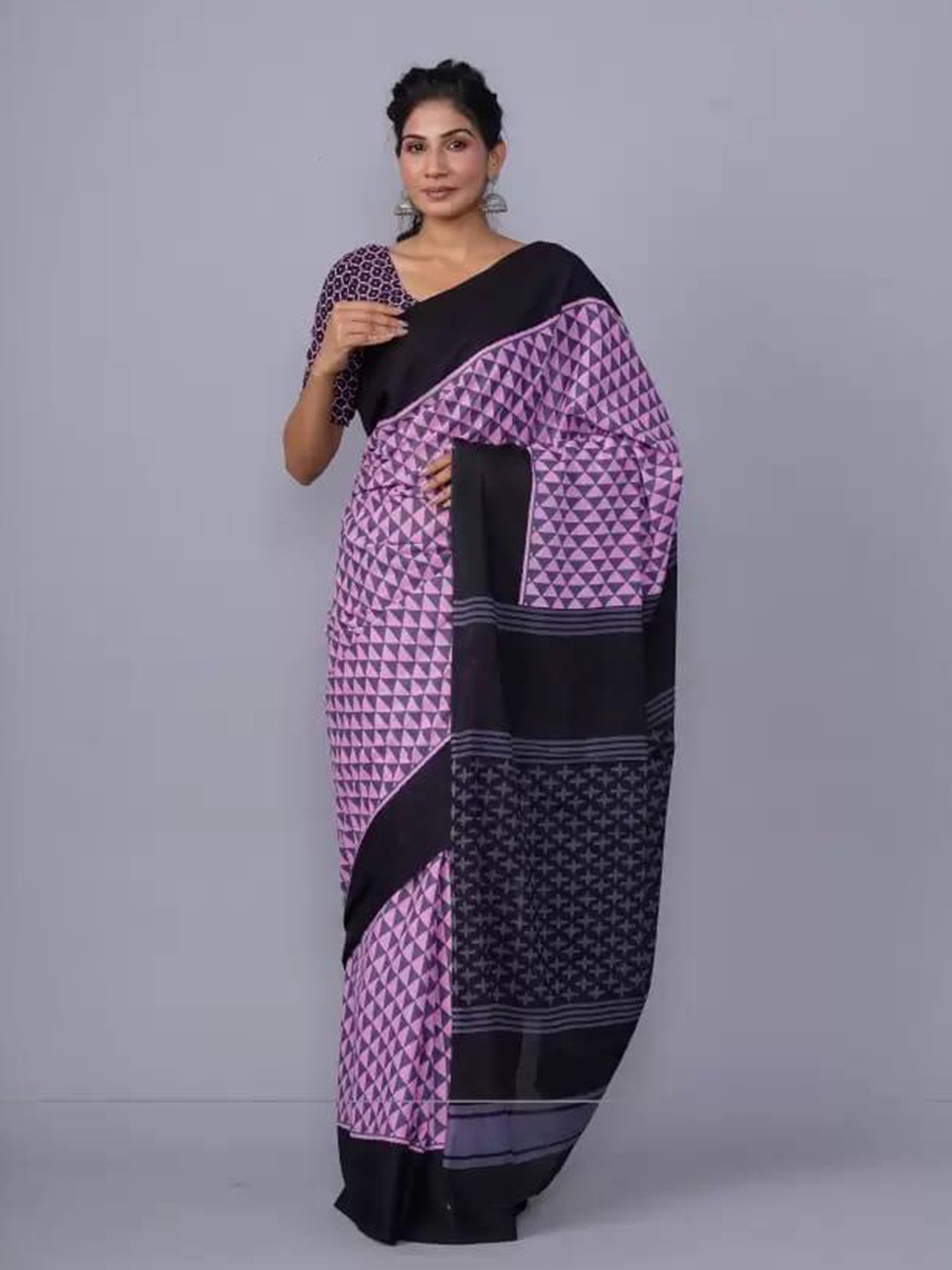 

KIAARON Block Print Saree, Purple