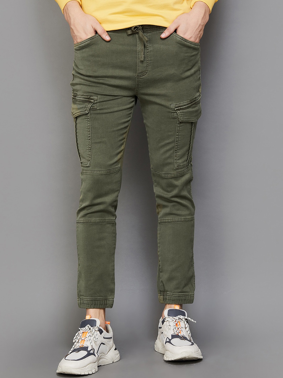 

Forca by Lifestyle Men Mid-Rise Cotton Joggers, Olive