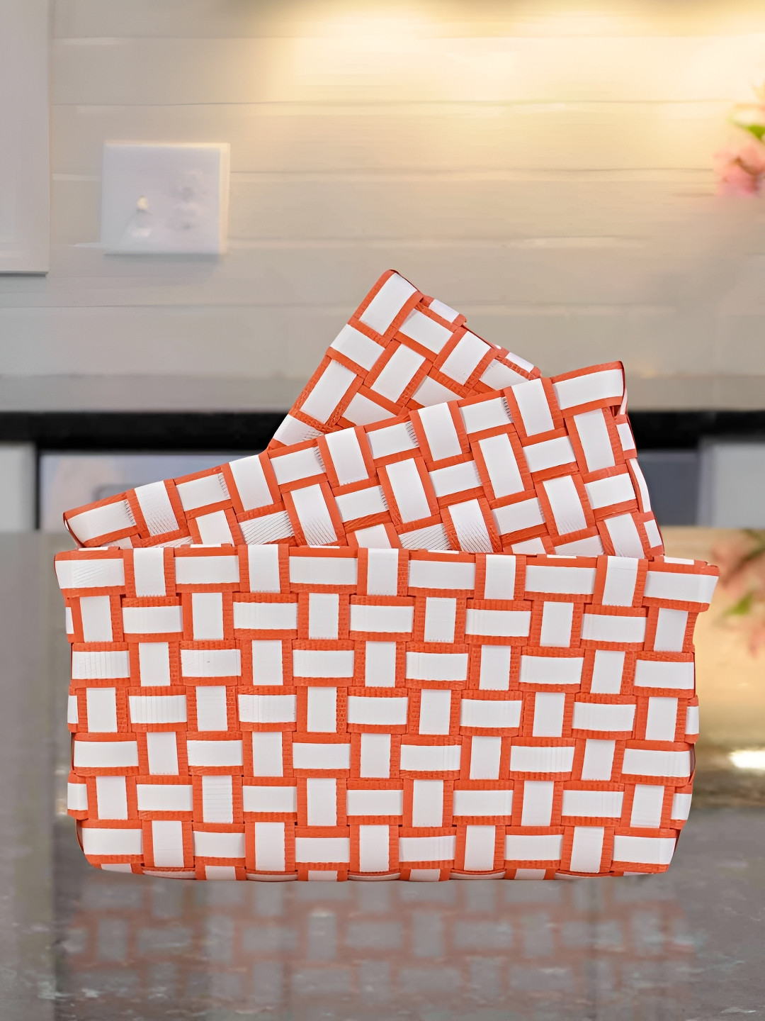 

Kookee Orange & White 3 Pieces Abstract Polypropylene Bathroom Caddy