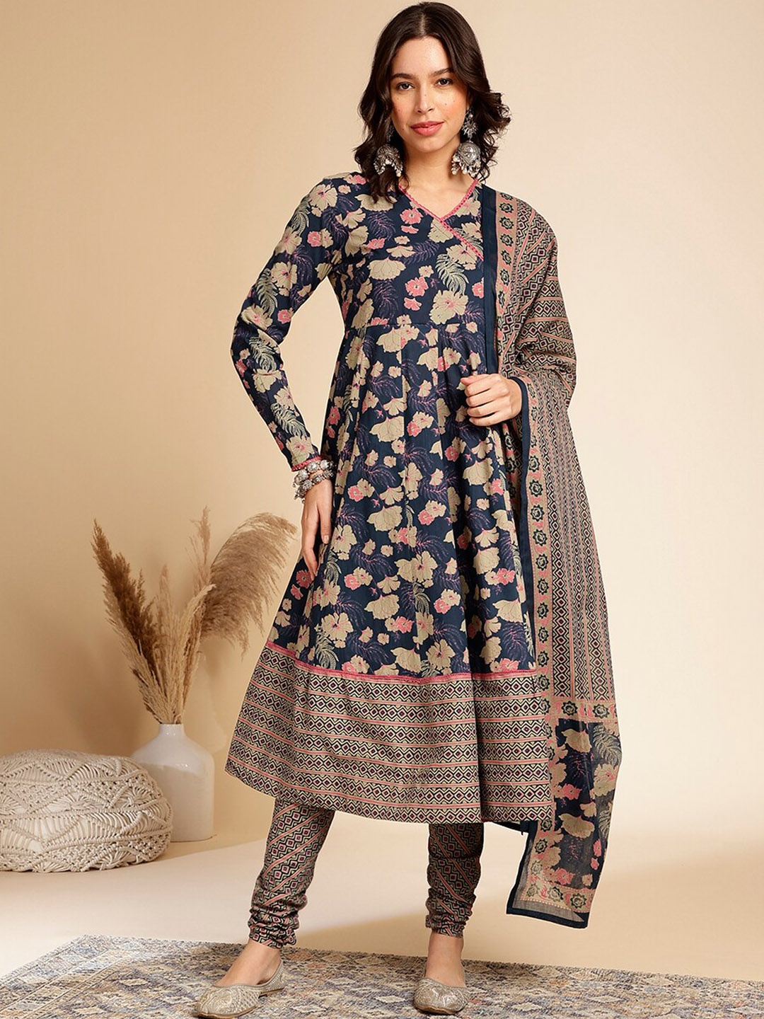 

Anouk Floral Printed V-Neck Angrakha Pure Cotton Kurta with Churidar & Dupatta, Navy blue