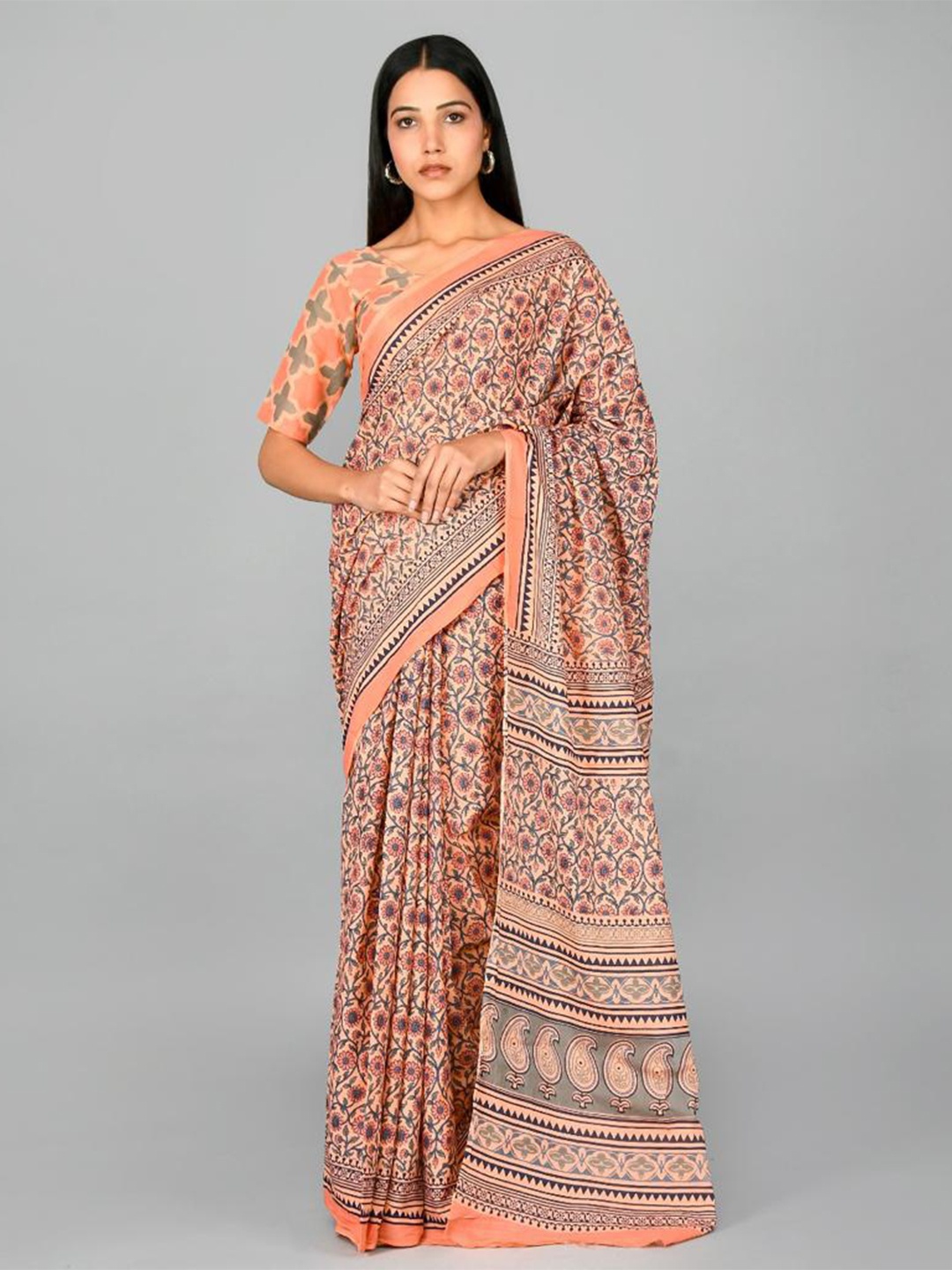 

KIAARON Floral Block Print Saree, Orange