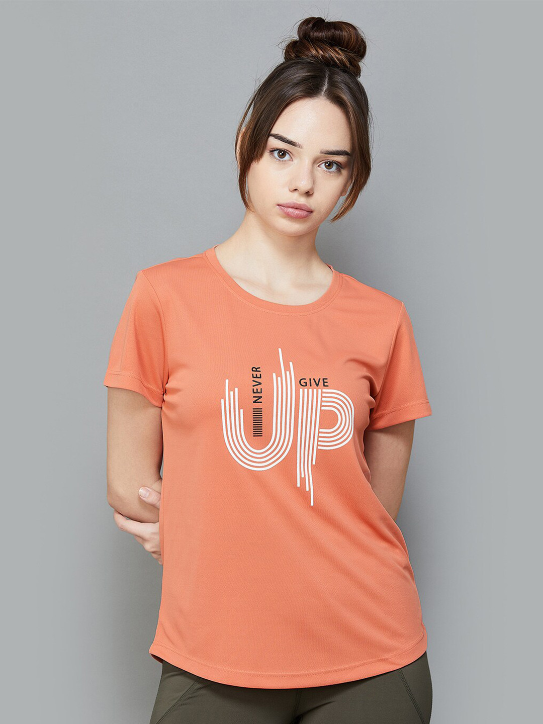 

Kappa Typography Printed Regular Fit T-shirt, Orange