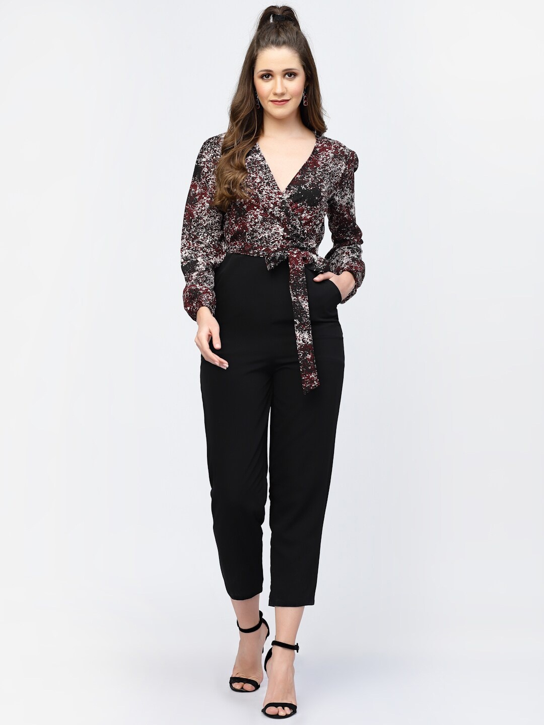 

BELAVINE Abstract Printed Slim Fit Basic Jumpsuit With Belt, Maroon