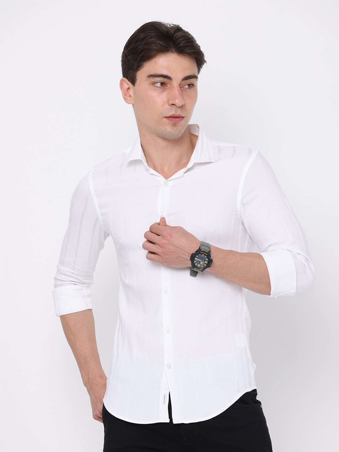 

FLY 69 Premium Slim Fit Spread Collar Cotton Casual Shirt, White