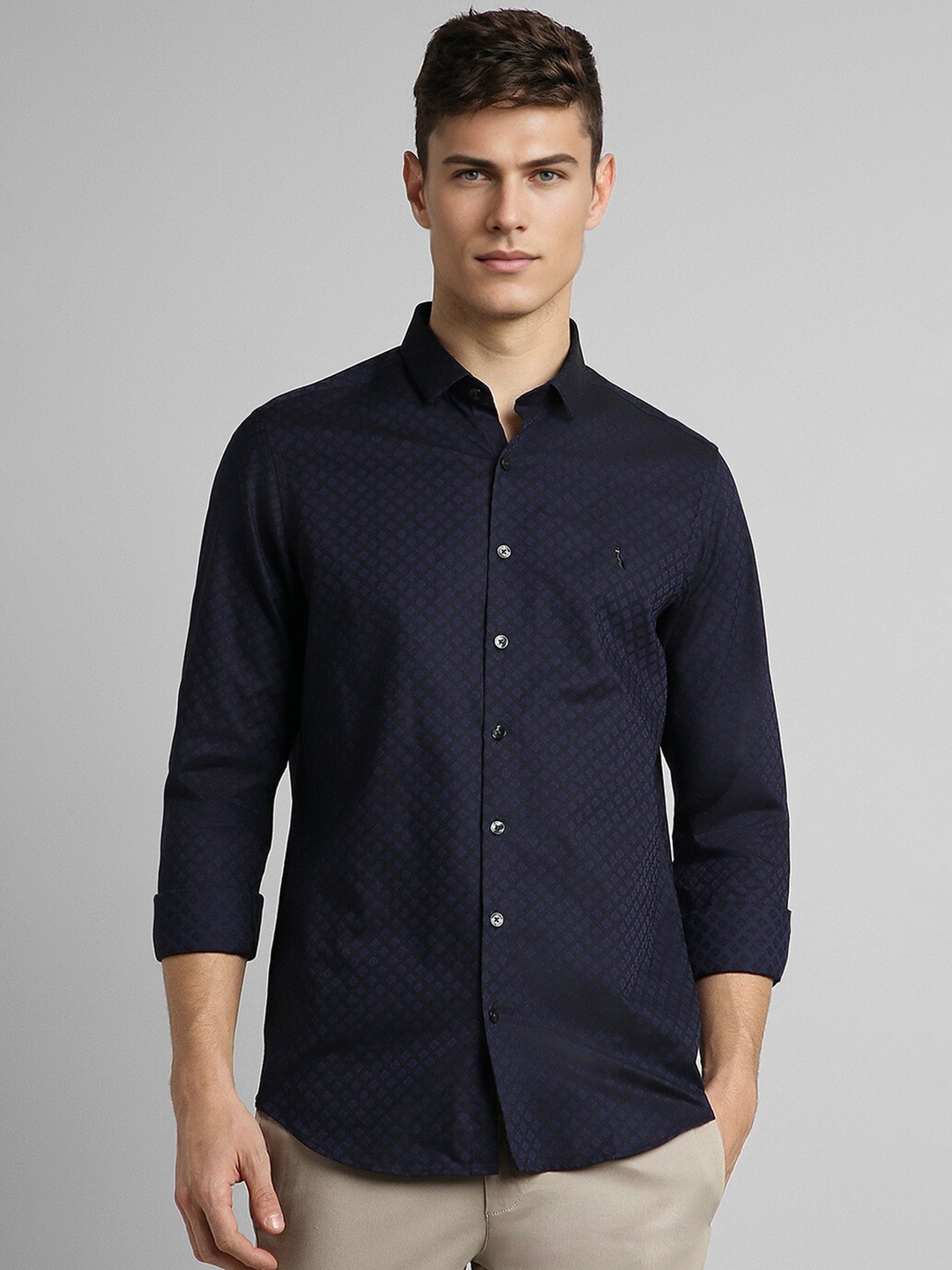 

SIMON CARTER LONDON Slim Fit Geometric Printed Long Sleeves Cotton Casual Shirt, Navy blue