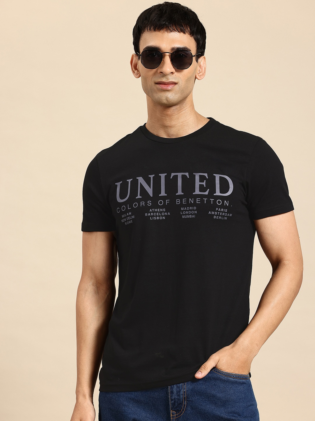 

United Colors of Benetton Men Brand Logo Printed T-shirt, Black