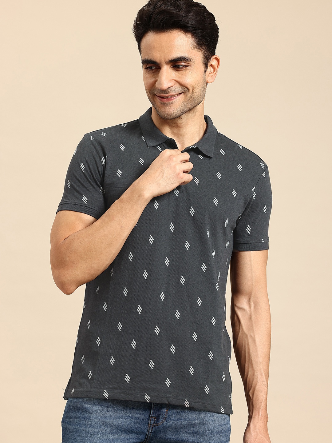 

United Colors of Benetton Printed Polo Collar T-shirt, Charcoal