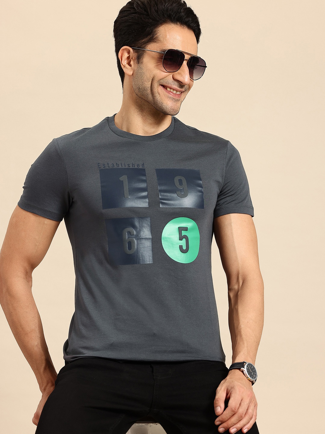 

United Colors of Benetton Typography Printed T-shirt, Grey