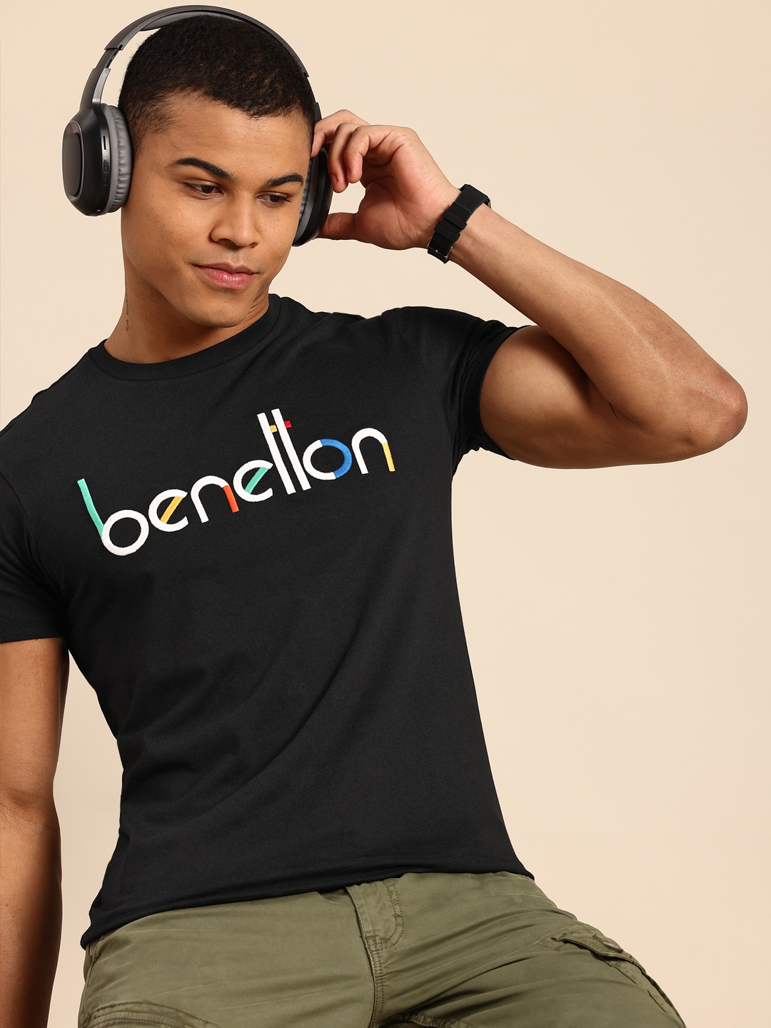 

United Colors of Benetton Men Brand Logo Printed T-shirt, Black