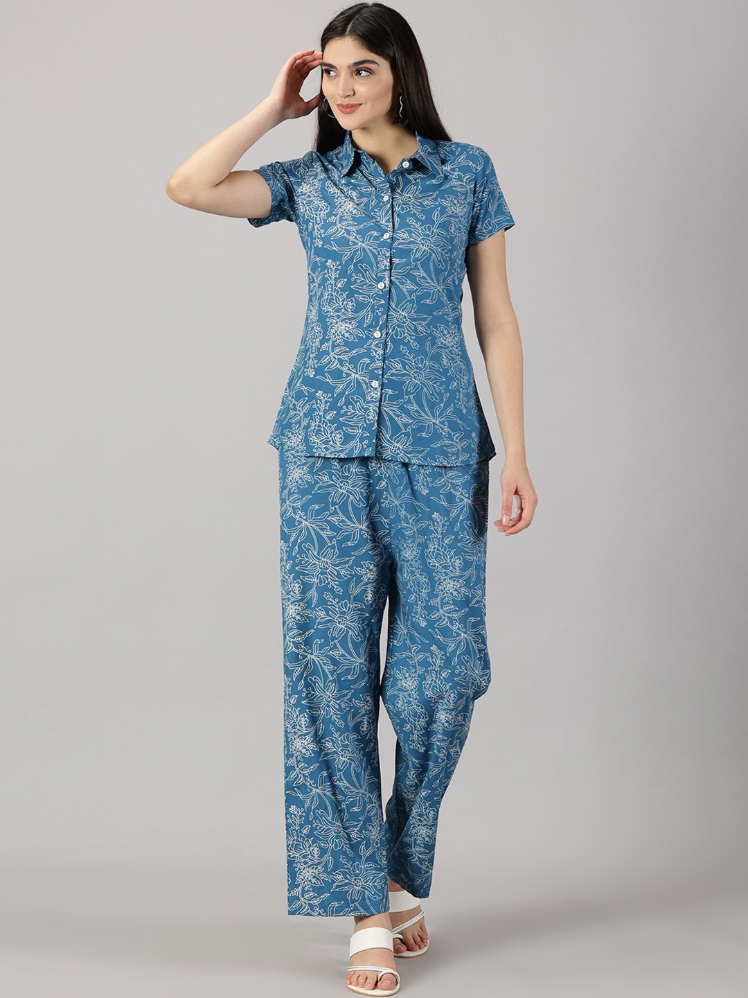 

PURSHOTTAM WALA Printed Shirt With Trousers Co-Ords, Turquoise blue