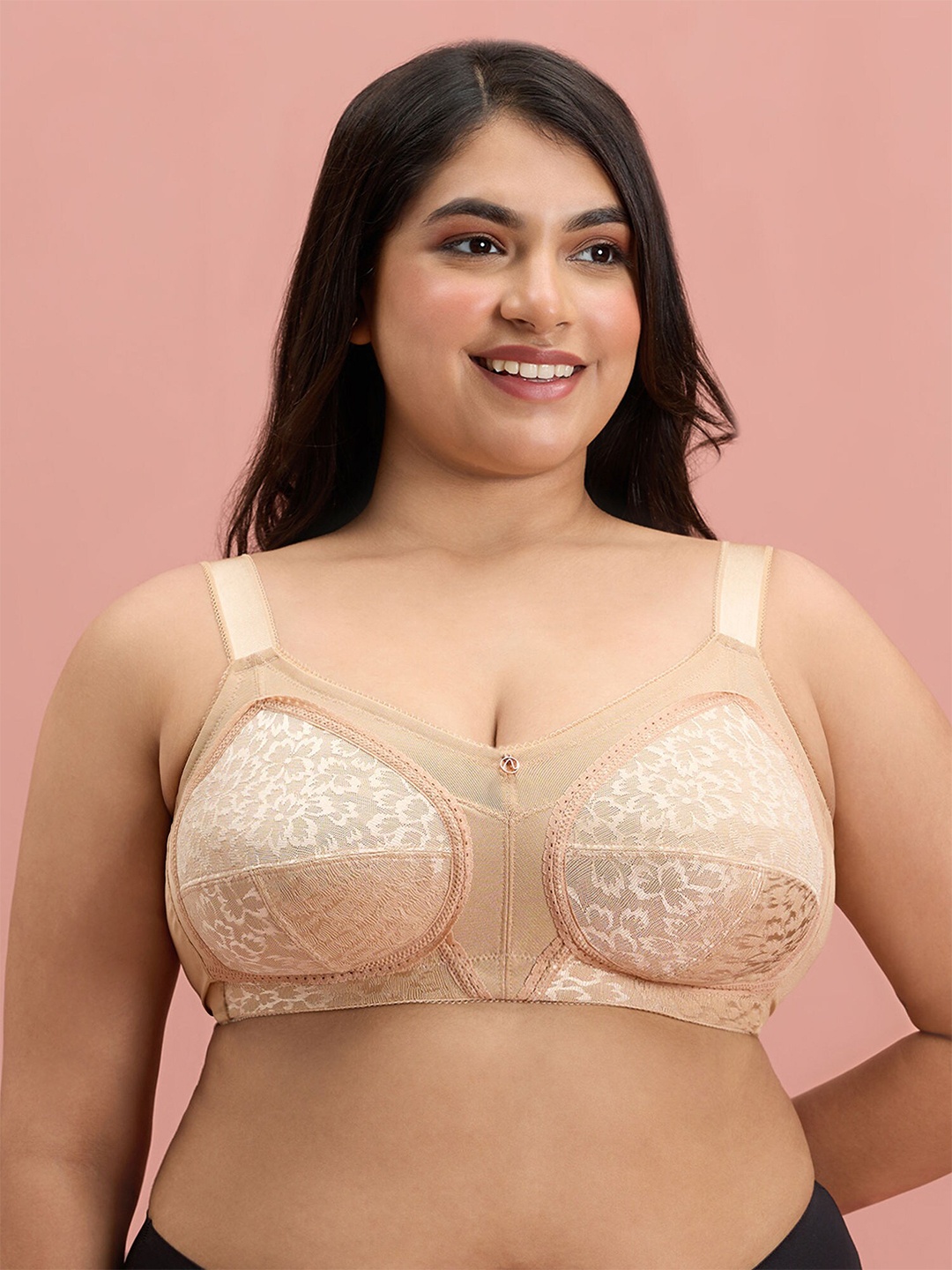 

Nykd By Nykaa Ultimate No Bulge, Shape & Support Non Padded Non Wired Lace Bra NYB033, Beige