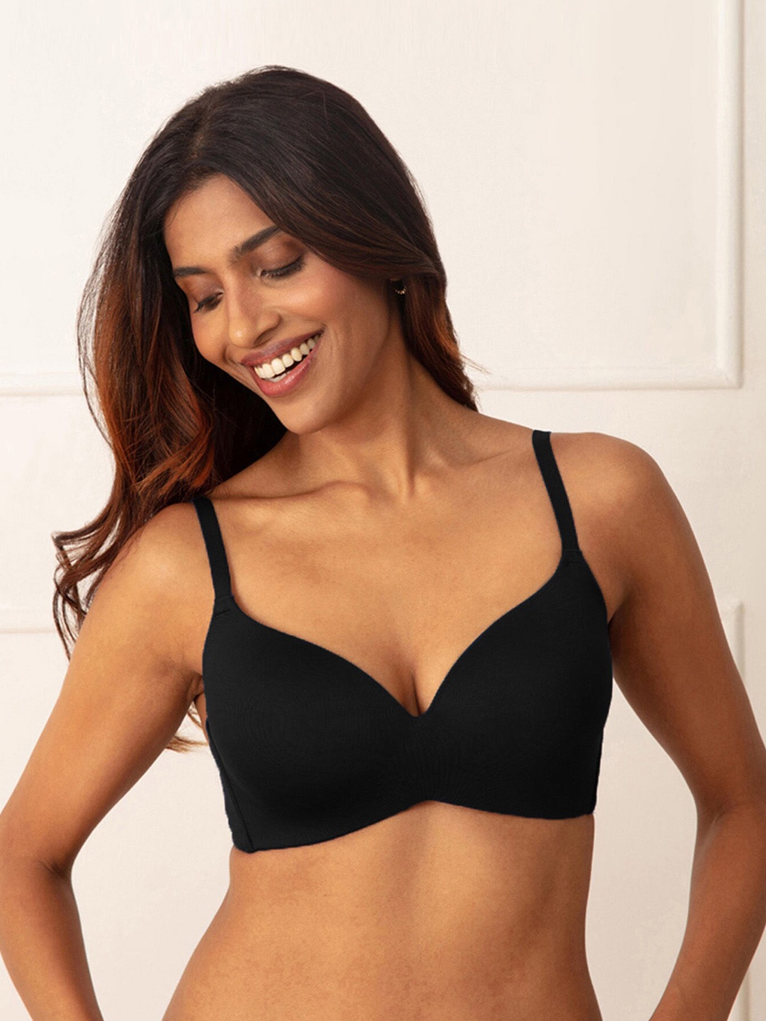 

Nykd by Nykaa Super Soft Luxe Modal Padded Non Wired 3/4th Coverage T-Shirt Bra NYB013, Black