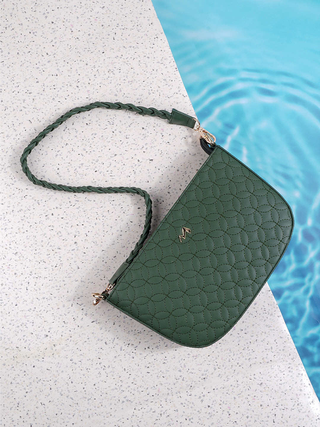 

Metro Geometric Textured Structured Shoulder Bag, Green