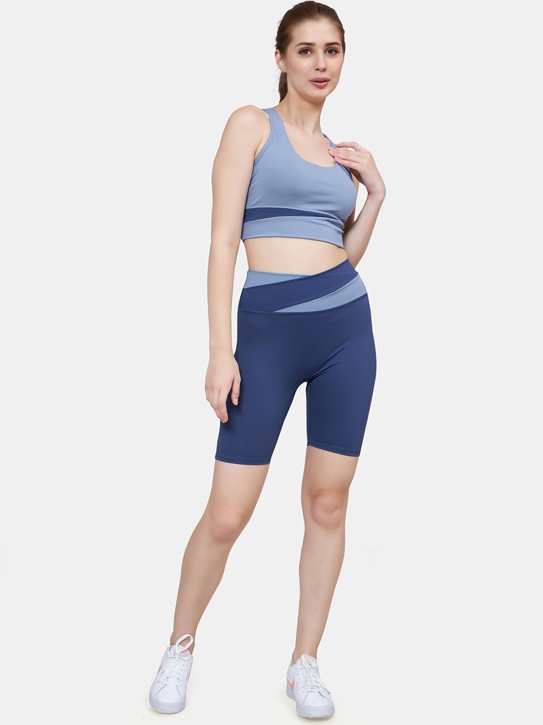 

PLUMBURY Sleeveless Knitted Sports Bra & Shorts Tracksuit, Blue