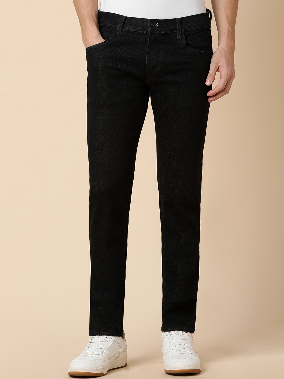 

Allen Solly Men Skinny Fit Mid Rise Clean Look Stretchable Jeans, Black