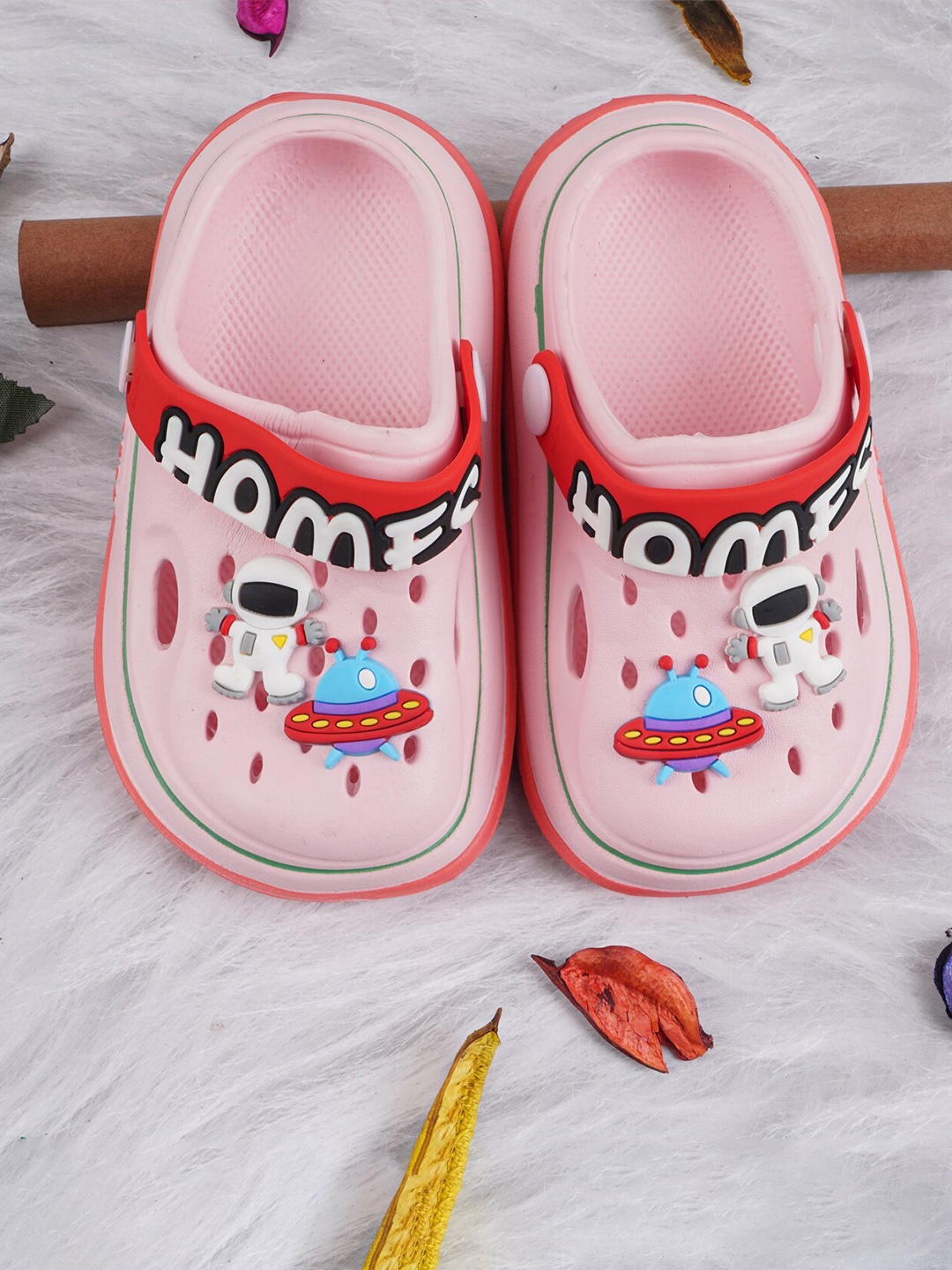 

BAESD Kids Printed Croslite Clogs, Pink