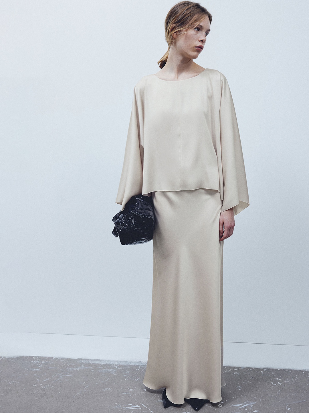 

H&M Long Satin Skirt, White