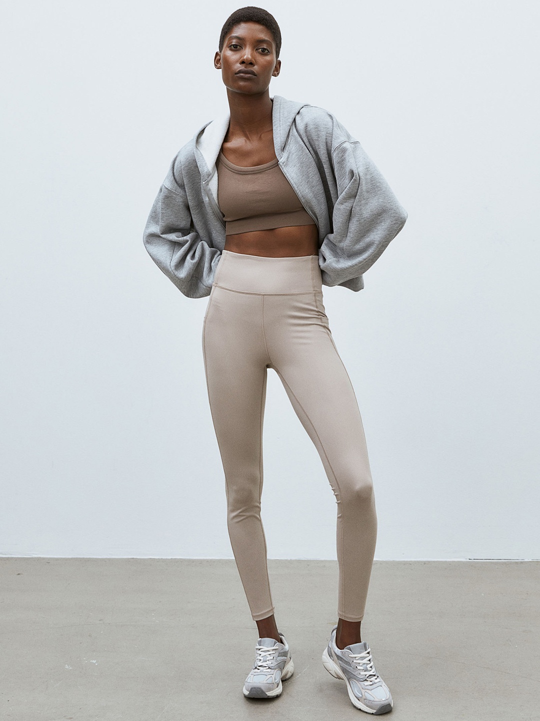 

H&M DryMove Pocket-Detail Sports Tights, Beige