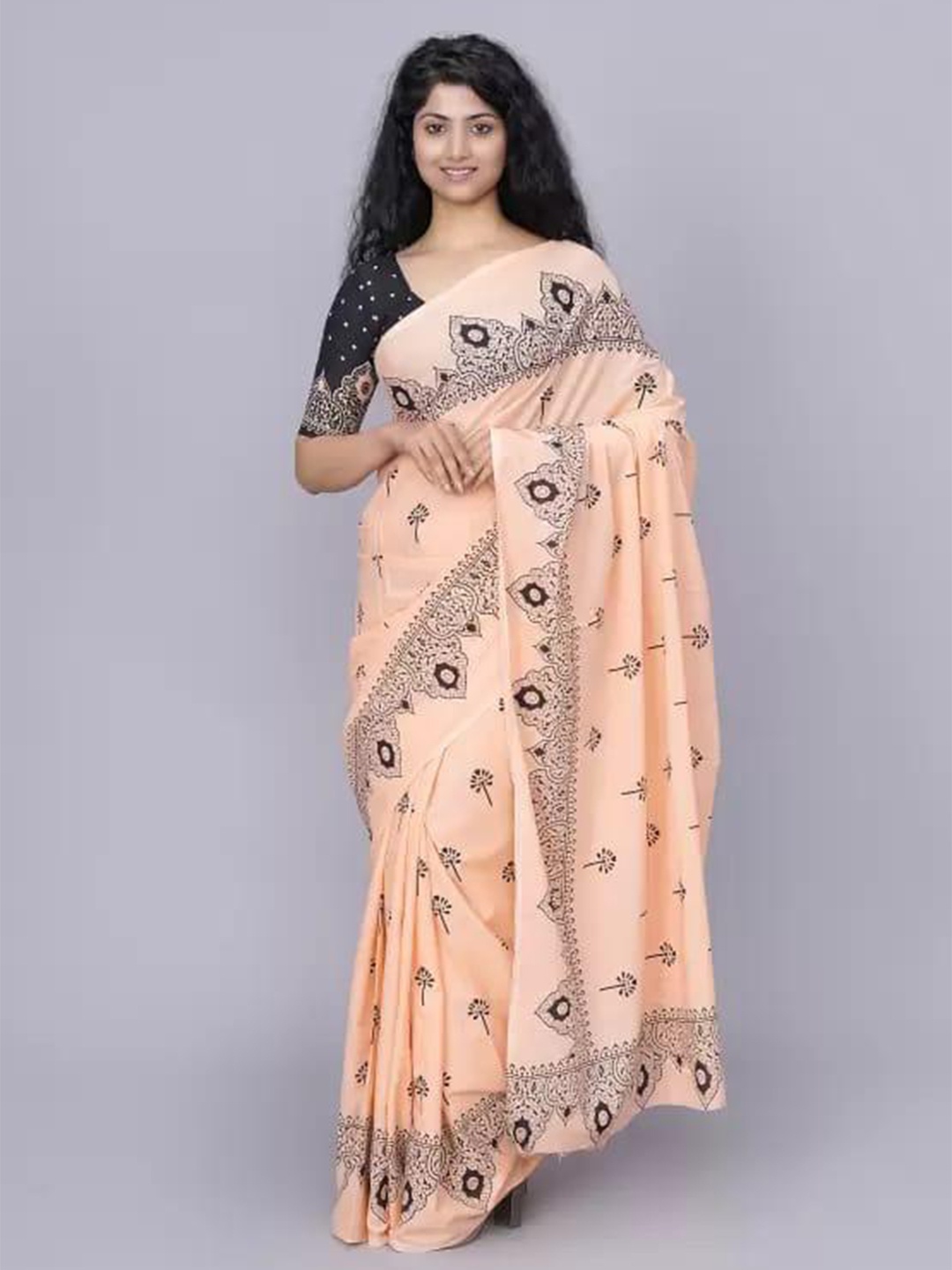 

TROPWEAR Pure Cotton Ethnic Motifs Block Print Saree, Cream