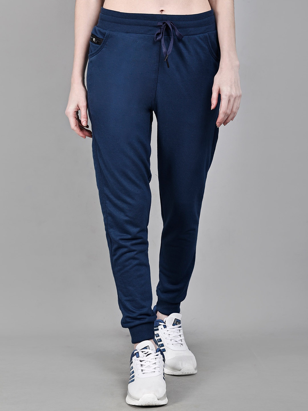

BAESD Girls Slim Fit Rapid Dry Technology Cotton Joggers, Navy blue