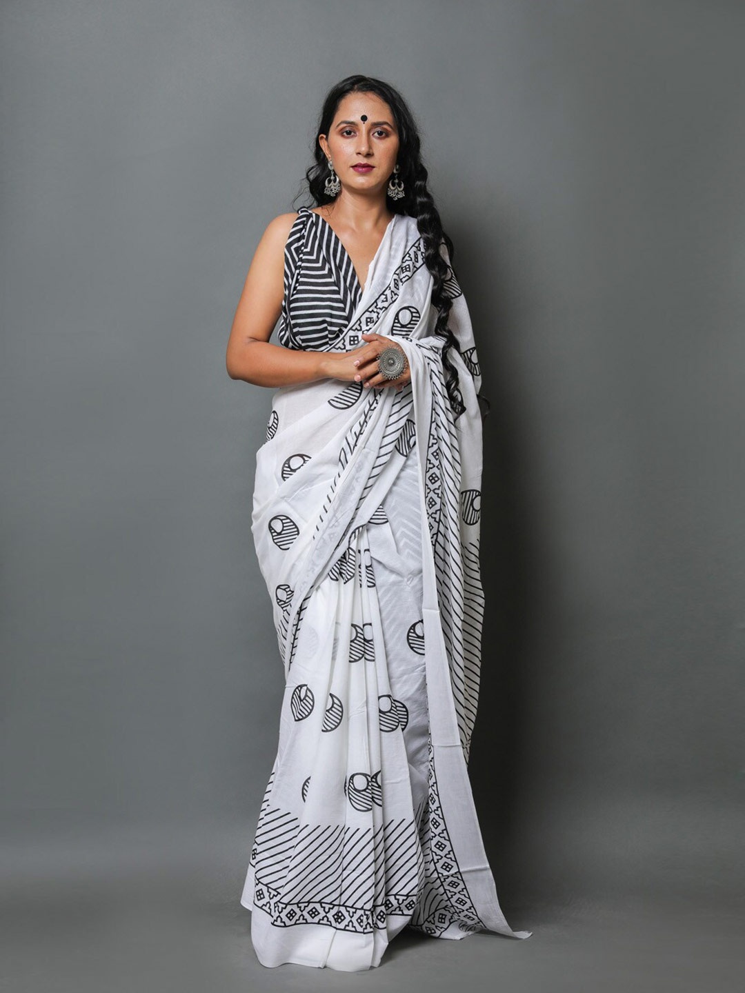 

Sanganeri Print Pure Cotton Bagru Saree, White